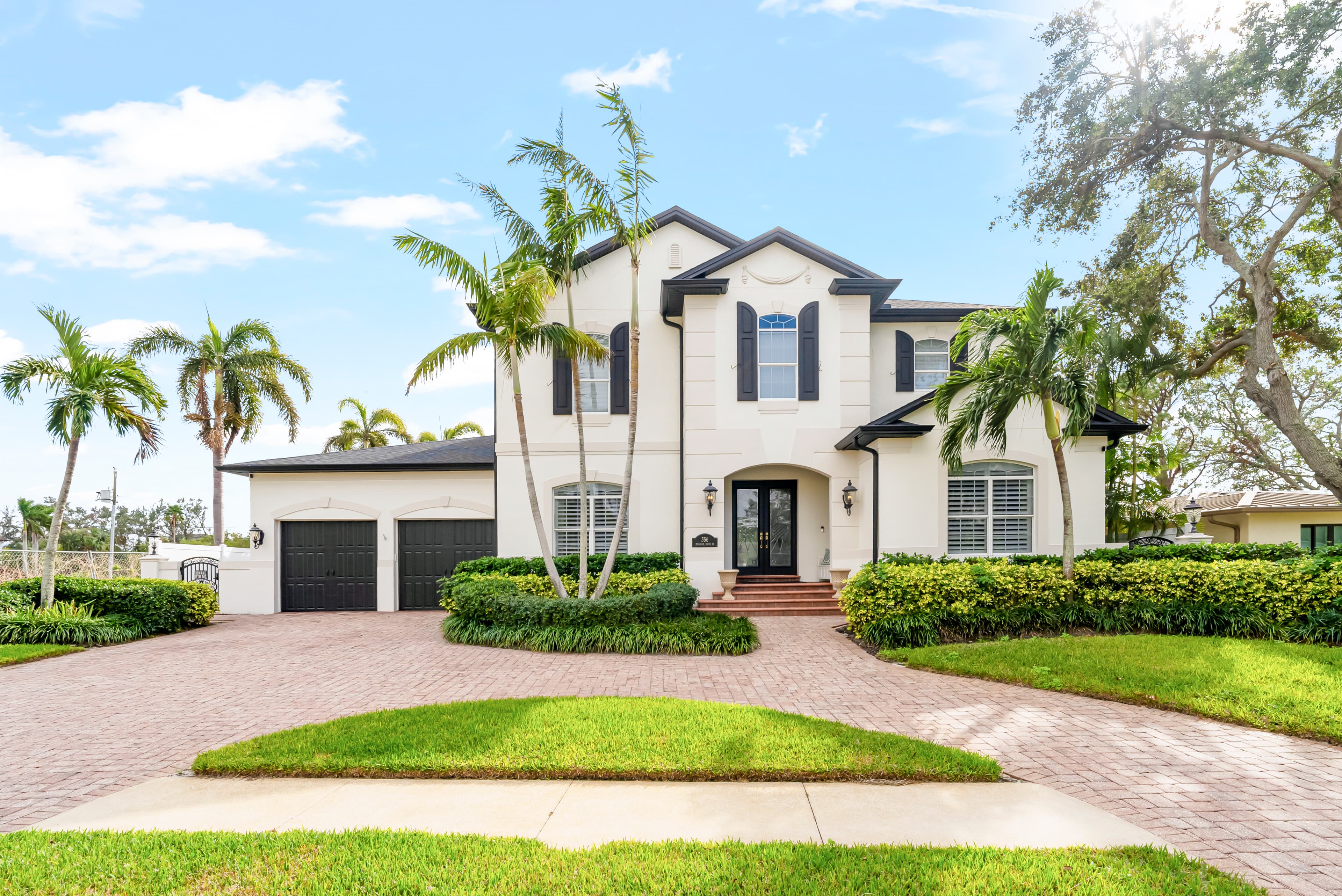 356 Belleair Drive NE | Snell Isle | St. Petersburg, Florida